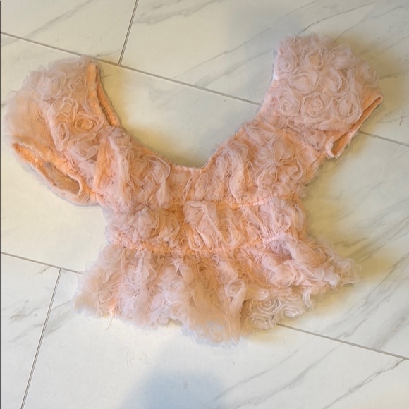 Peach Floral Textured Top - Picture 1 of 3